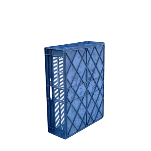 Plastikowy pojemnik 800x600x220 mm - używany