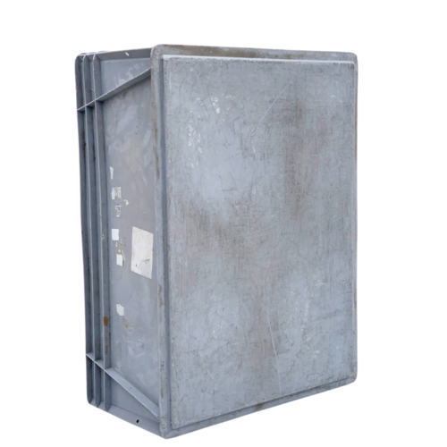 Plastikowy pojemnik Euro 800x600x300 mm - używany