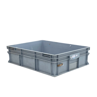 Plastikowy pojemnik Euro 800x600x220 mm - używany