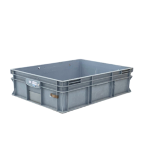 Plastikowy pojemnik Euro 800x600x220 mm - używany