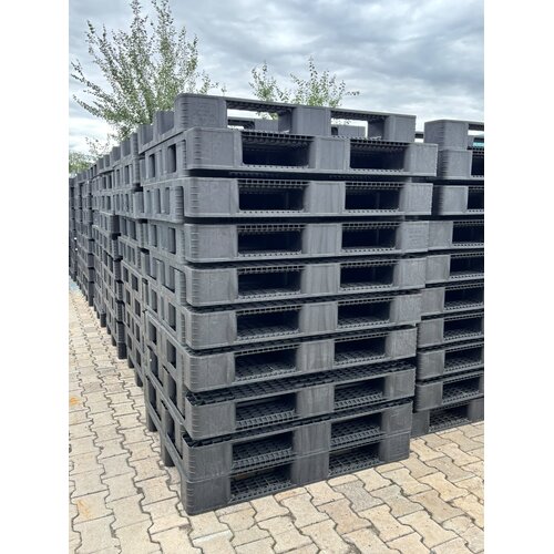 Paleta plastikowa ażurowa 1200x1000x150 mm - używana