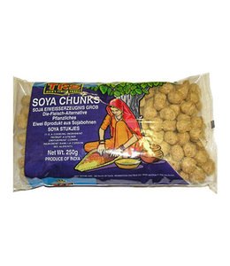 TRS SOYA BROKKEN (CHUNKS) 250 gm