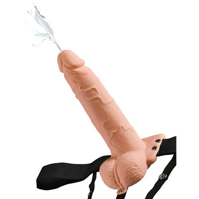 Holle Squirting Strap-On Medium