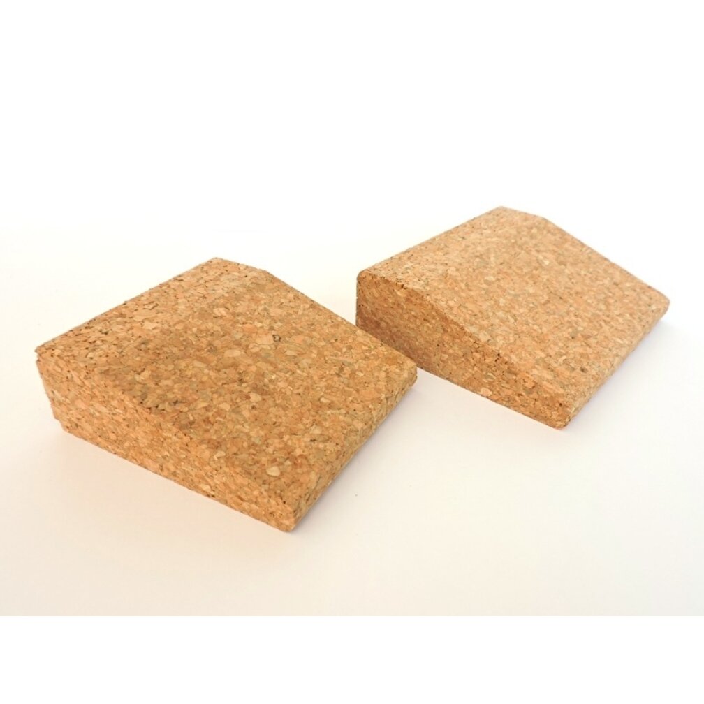 Yogablock WEDGE, Keilform aus Kork für Yoga - 100 x 90 x 30 mm
