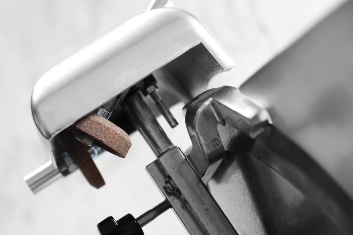 Hendi Hendi Snijmachine met mes Ø195mm. | Profi Line | Max. snijdikte Ø120 mm., foto 3 van 6