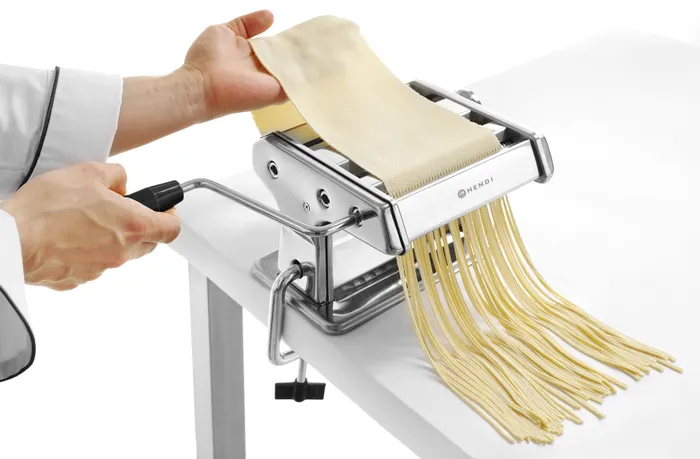 Hendi Pastamachine voor verse pasta | Max. breedte 140 mm., foto 4 van 6
