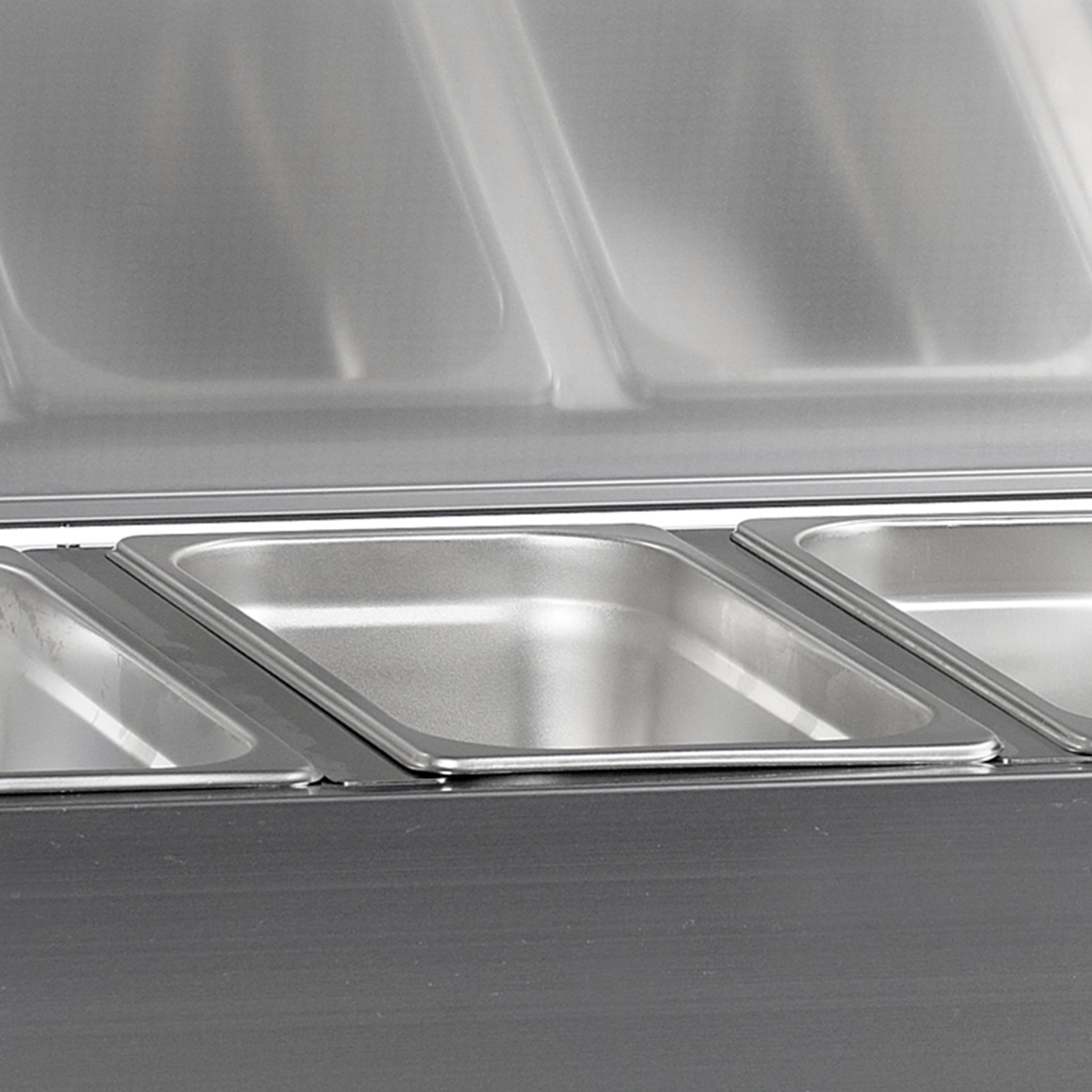 Tefcold Koelvitrine GN1/4 63L | VK33-200 S/S LID | 2000x335x434mm, foto 2 van 3