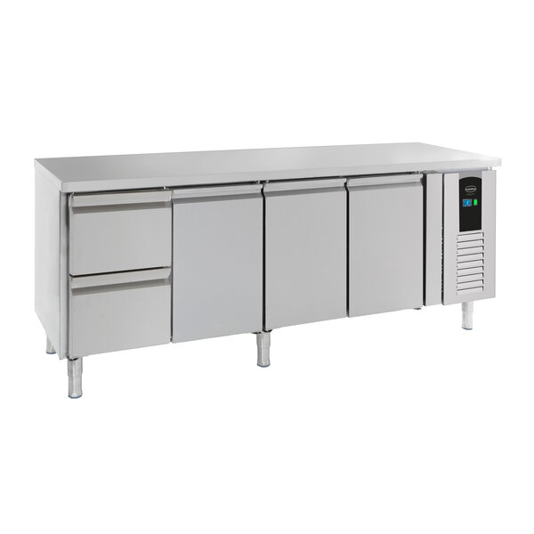 Combisteel 700 Koelwerkbank 3Deurs 2 Laden Energy Line | 2230x700x860(H)mm | 0,3kW | 7450.5025