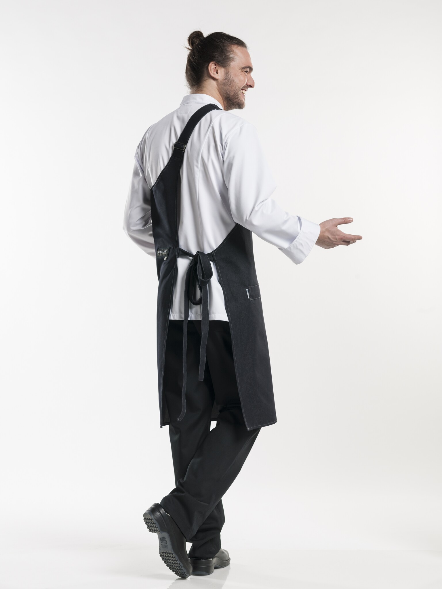 Chaud Devant Schort | Butcher Black Denim | Zwart | W90 - L100 cm, foto 2 van 2