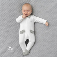 First Babypakje met beertje Babypakje met beertje