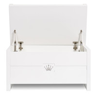 First Toy box JUNE with different colour pillows Toy box JUNE with different colour pillows