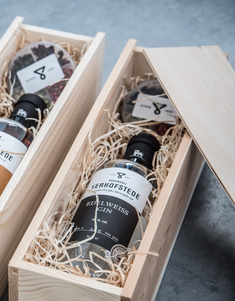 Geschenkkist M Edelweiss Gin met kruiden