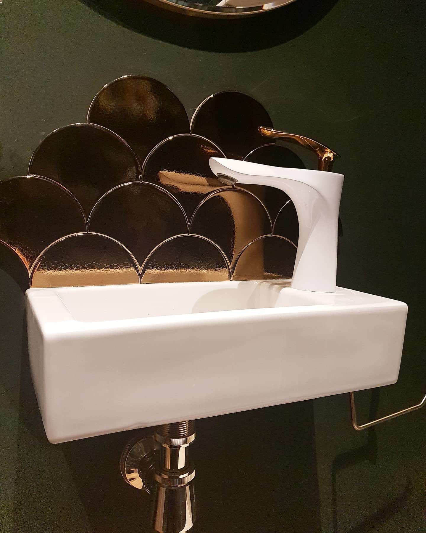 Fish scale Gold Decor Wall Tile Luxury Tiles