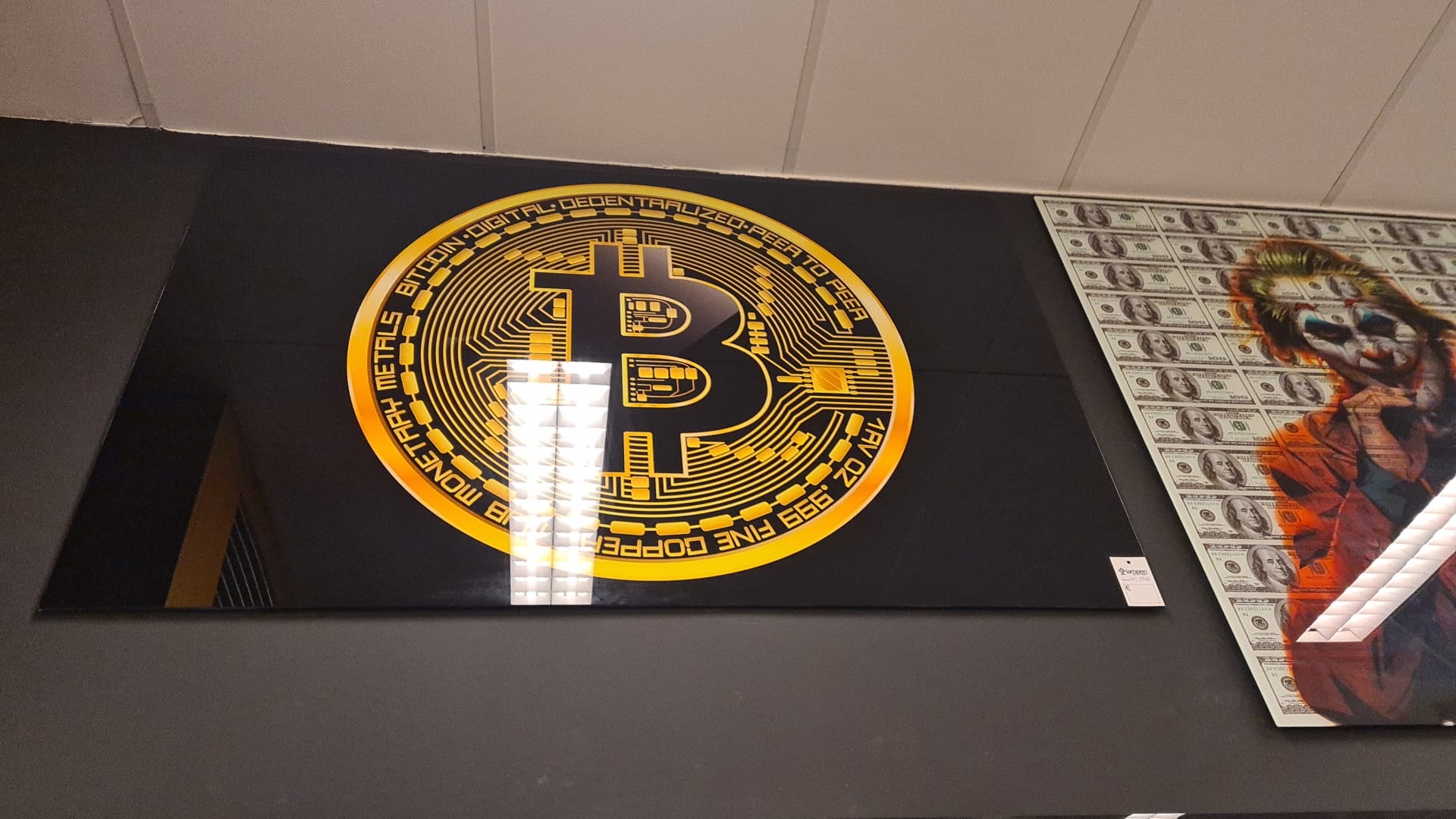 Variant micro Geldschieter Bitcoin Glas schilderij - Lampenenmeer.nl
