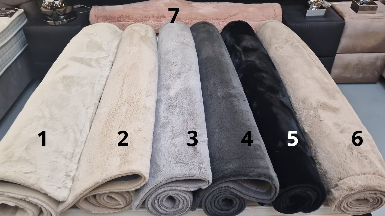 Vloerkleed Fluffy Actie - 200x290cm