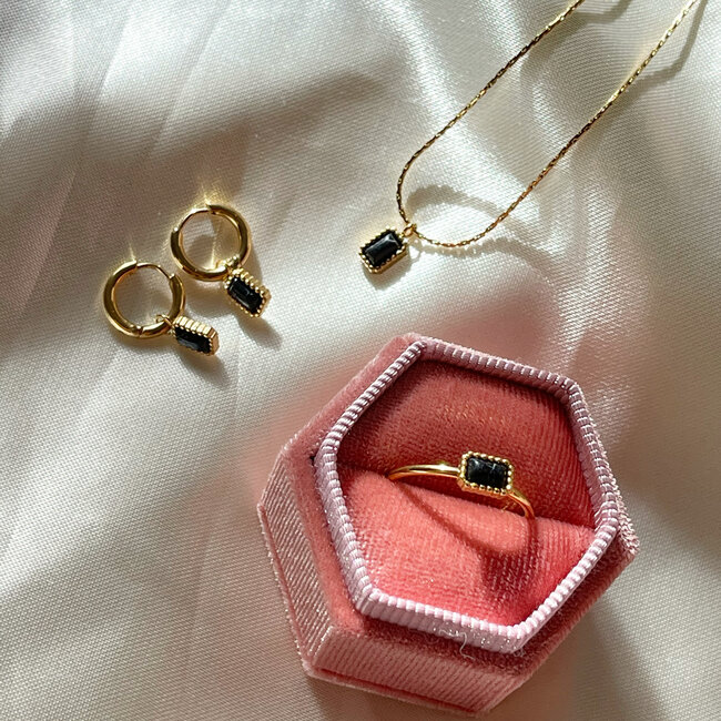 'Karma' Necklce Gold Stainless Steel Notbranded