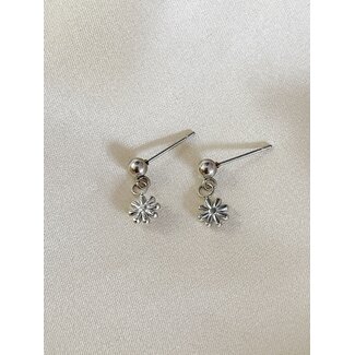 Boucles D'Oreilles Tige Petite Marguerite Argent - Acier InoxydableKleine Gänseblümchen Ohrstecker Silber - Edelstahl