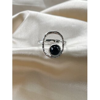 'LUCIA' BLACK STONE RING SILVER- STAINLESS STEEL (ADJUSTABLE)