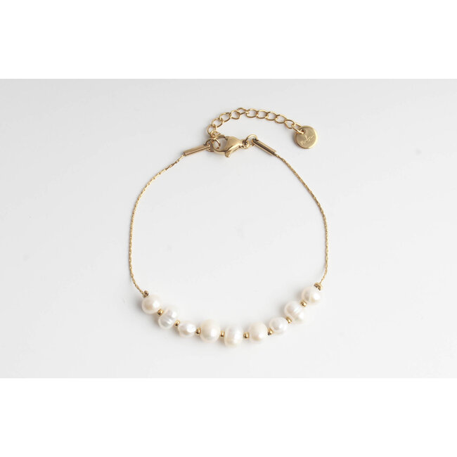 ARMBAND „SWEET PEARLS“ – EDELSTAHL