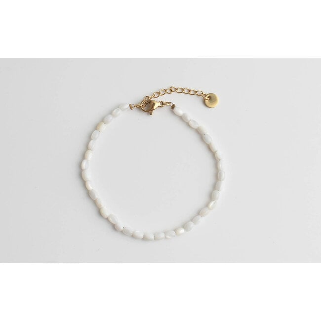 Real shell bracelet white  - stainless steel