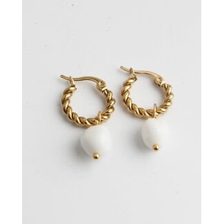 Louane 'White Natural Stone Twist Hoops Gold - Acero inoxidable