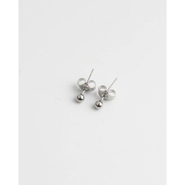 Silver Dot Studs - stainless steel