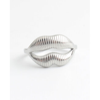 'Kiss' Ring Silver - Stainless steel