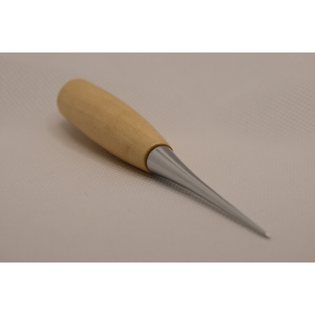 Awl with  herrywood Handle 120mm for leather processing