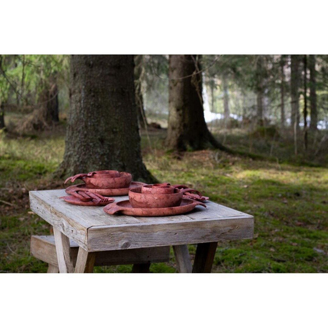 KUPILKA 44 Plate Cranberry (red)