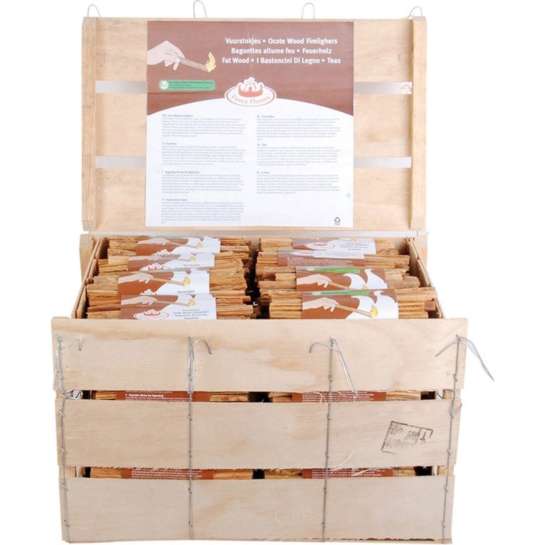 Fatwood tinder bundle