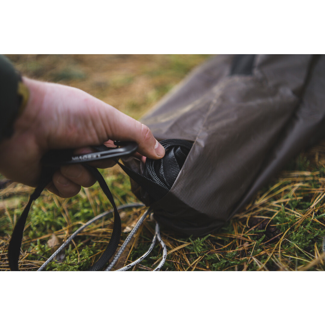 Lesovik LARVA Snake Skin Mayfly Green