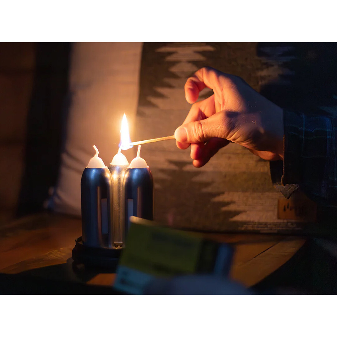 Uco Candlelier Burgundy Red