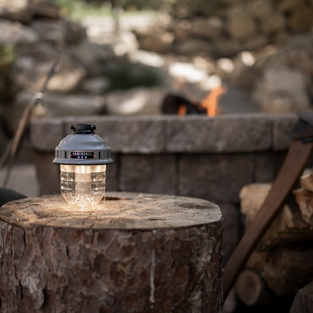 Barebones Beacon Light Grau