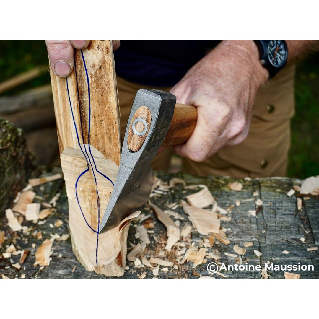 Bison 1879 Carving Axe 33 cm with Hickory Handle