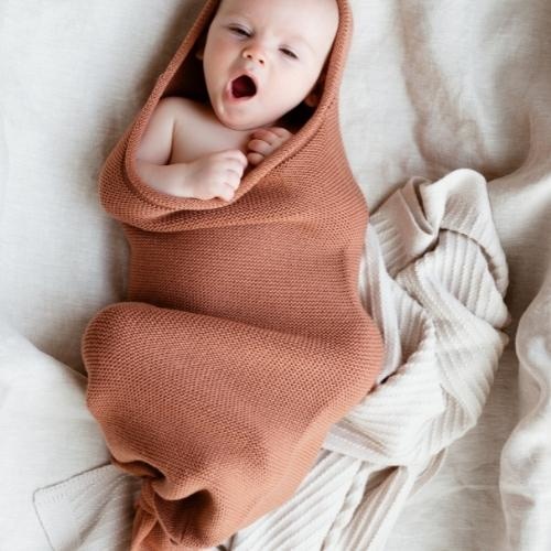 Hvid baby cocoon | Labels for Little Ones