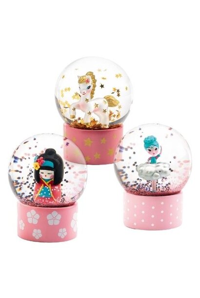 Djeco mini snow globe "So cute" mini sneeuwbol | deco