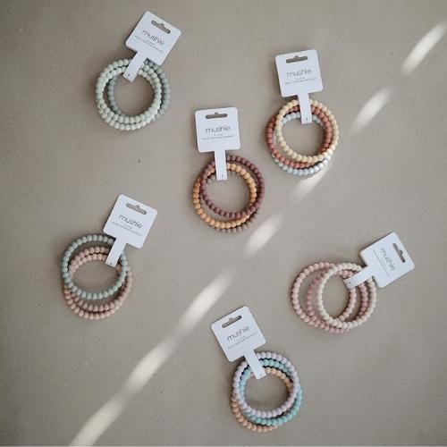 Mushie Silicone Bracelet 3-pack Green Tea Cool Gray Sea Sal | bijtringen-4