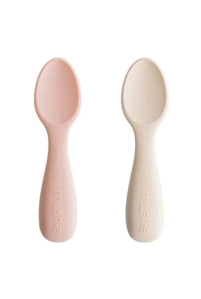 Mushie starter baby spoons blush shifting sand 2-pack | lepels