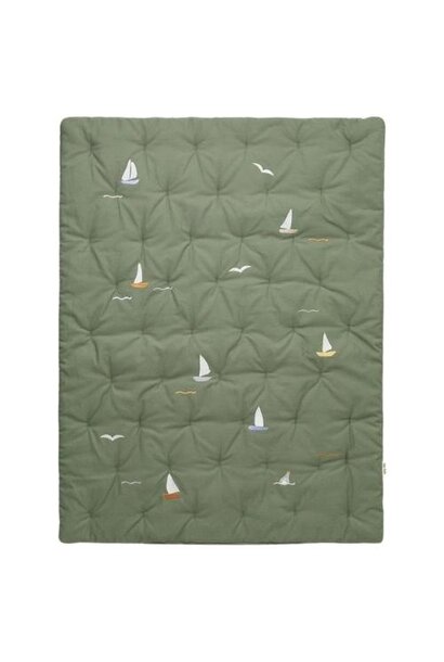 Dear April embroidered play mattress sailboats | speelmatras