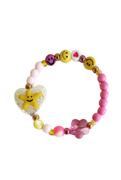 ByMelo armbandje smiley multi in hartverpakking | sieraad