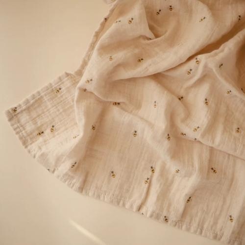 Mushie swaddle bees | hydrofiele doek-3