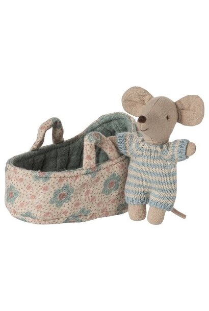 Maileg baby mouse in carry cot blue