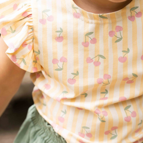 House of Jamie ruffled tee cherry party - shirt-2