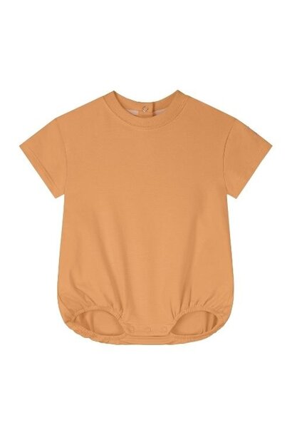 Gray Label baby tee suit gots melon | romper