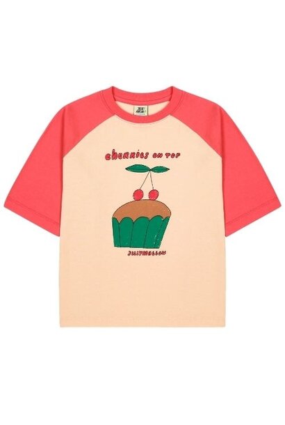 Jelly Mallow cherry cupcake raglan t-shirt