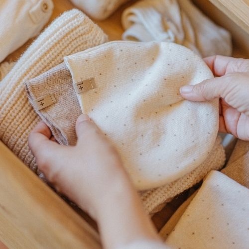 1+ in the family angers beanie beige-2