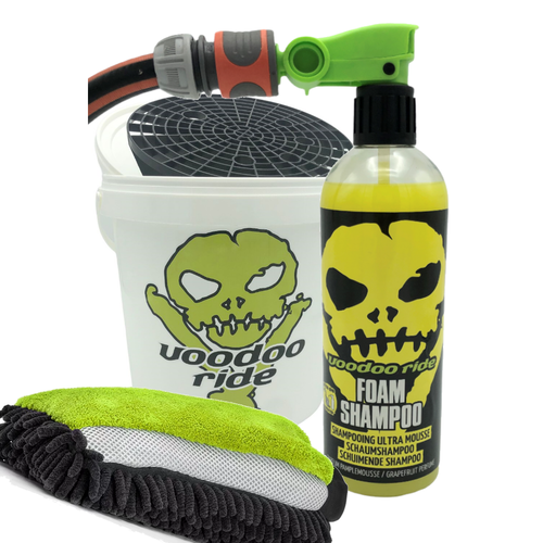 VooDoo Ride VooDoo Ride Foam Shampoo pakket twv € 38,75 bestaande uit; 1 Emmer 10 Ltr met grit en deksel, 1 x Foam Shampoo 750 Ml, 1 x Washmitt driezijdig gebruik. VooDoo Ride VooDoo Ride Foam Shampoo pakket twv € 38,75 bestaande uit; 1 Emmer 10 Ltr met grit en deksel, 1 x Foam Shampoo 750 Ml, 1 x Washmitt driezijdig gebruik.