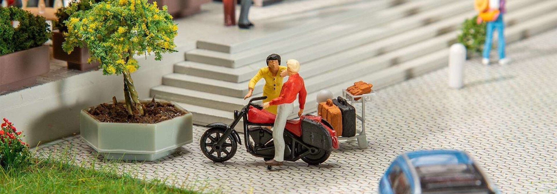 1/87 twee motorfietsen