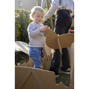 KarTent UK Cardboard farm with farm animals