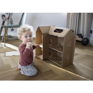 KarTent UK Cardboard dollhouse